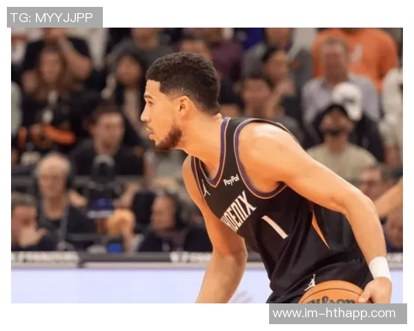 吉莱斯皮上半场三分球五投五中砍下15分4篮板5助攻表现完美无失误